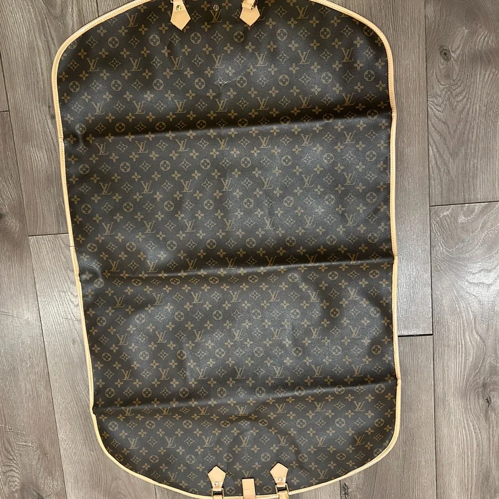 Louis Vuitton Monogram leather Travel Bag